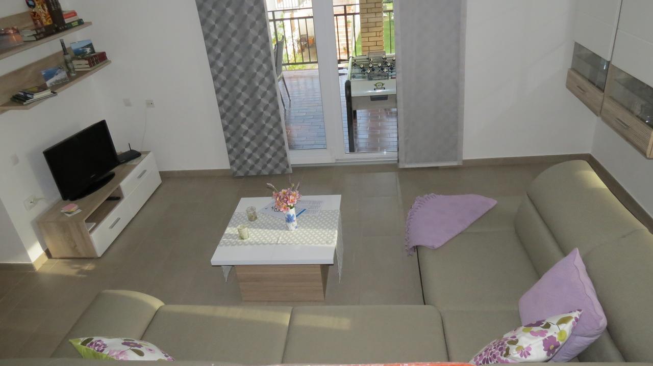 Ane Apartment Loborika Exterior photo